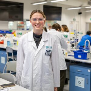 Westbourne College student Leila Austin conducting laboratory research as part of scholarship program